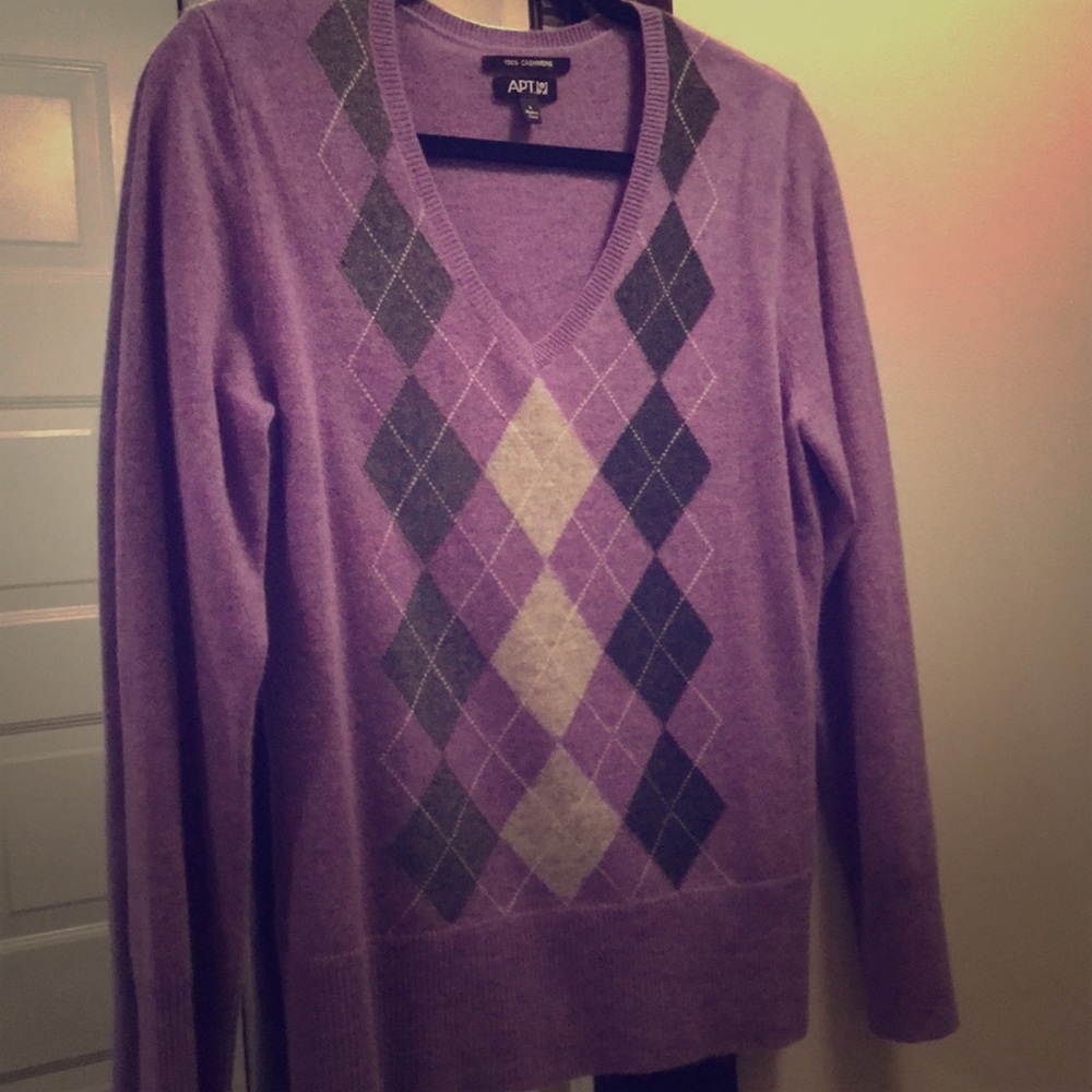Cashmere sweater